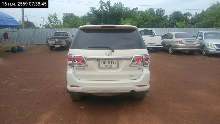 2014 Toyota Fortuner – 4