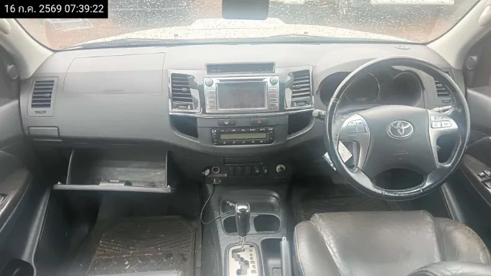 2014 Toyota Fortuner – 12