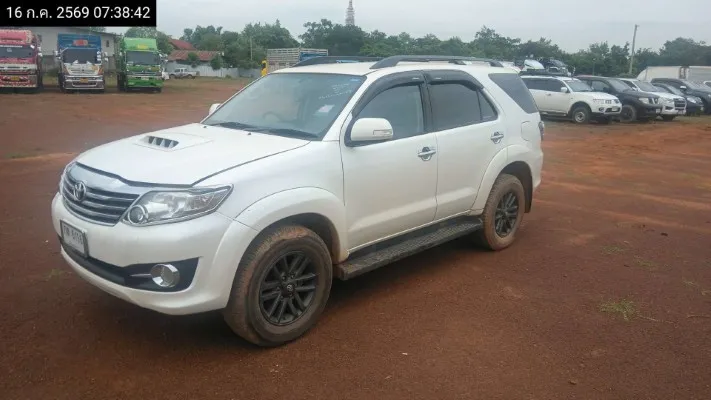 2014 Toyota Fortuner – 2
