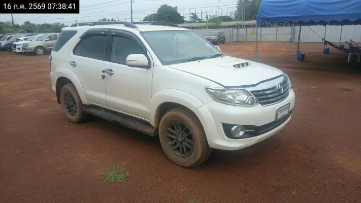 2014 Toyota Fortuner – 3
