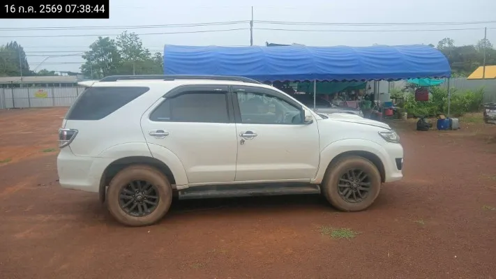 2014 Toyota Fortuner – 8