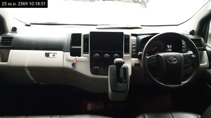 2020 Toyota Commuter – 10