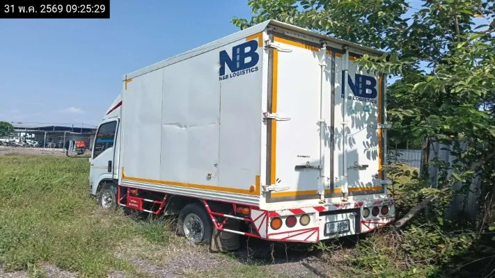 2021 Isuzu NLR – 4