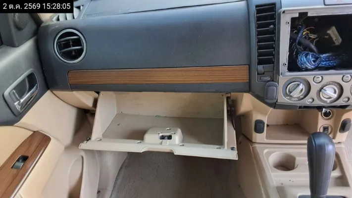 2012 Ford Everest – 12
