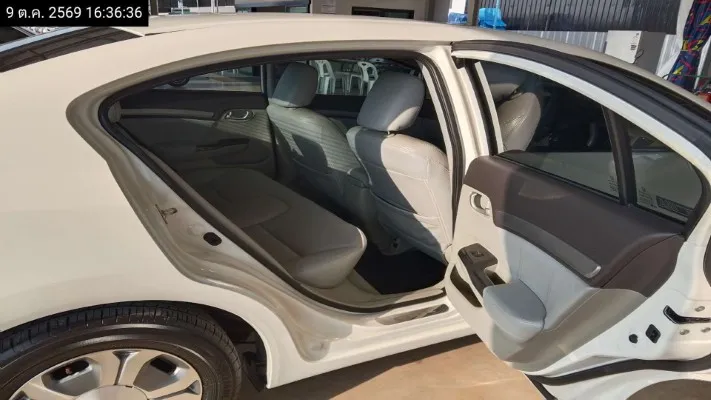 2013 Honda Civic – 10