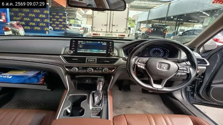 2022 Honda Accord – 9