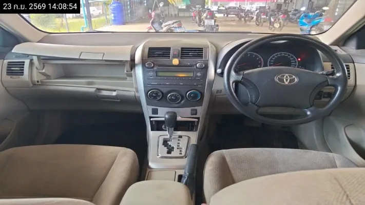 2012 Toyota Corolla Altis – 9