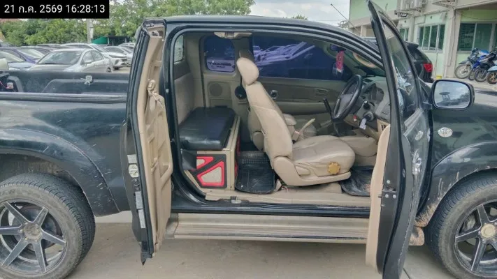 2010 Toyota Hilux Vigo – 12