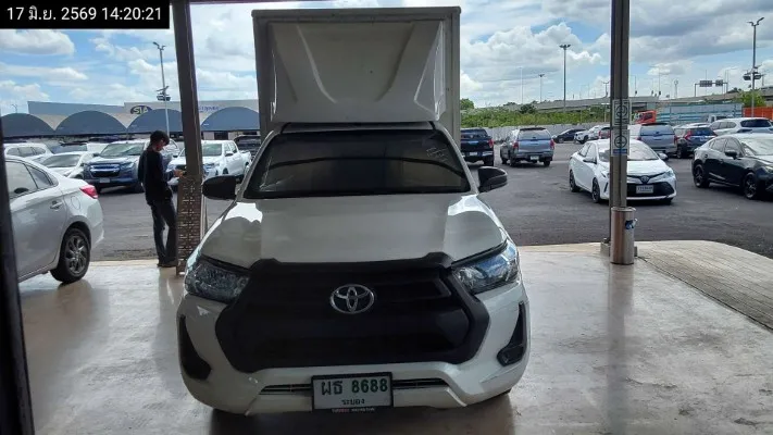 2023 Toyota Hilux Revo – 1