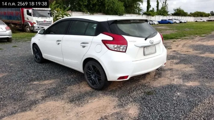 2014 Toyota Yaris – 5
