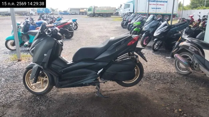 2020 Yamaha X-Max – 1