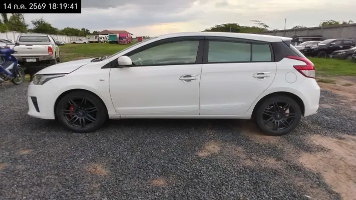 2014 Toyota Yaris – 8
