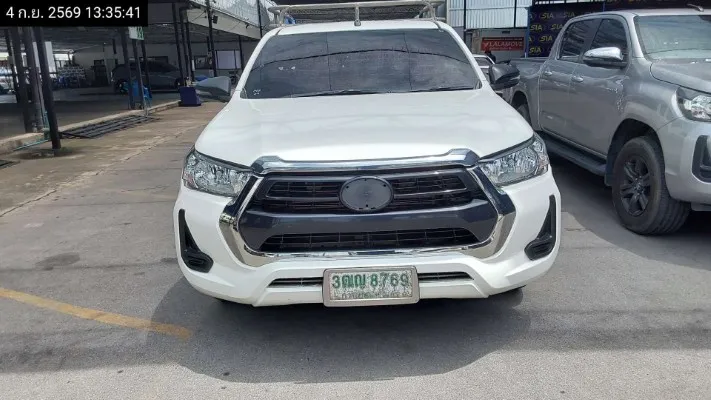 2021 Toyota Hilux Revo – 1
