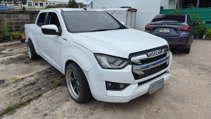 2020 Isuzu D-Max – 3