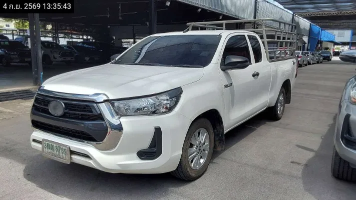 2021 Toyota Hilux Revo – 2