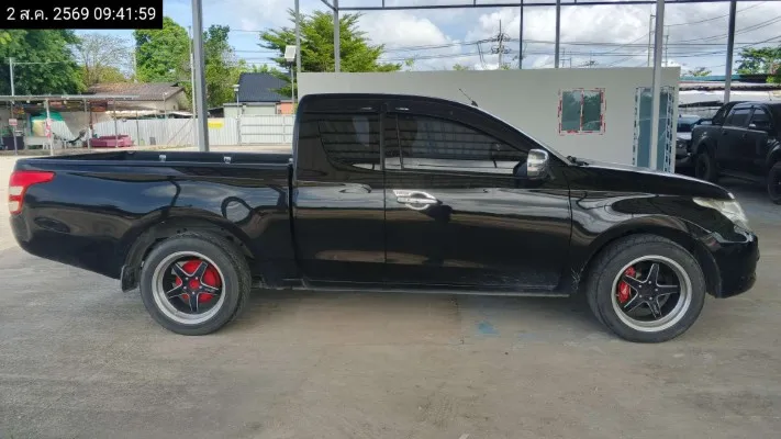 2015 Mitsubishi Triton – 8