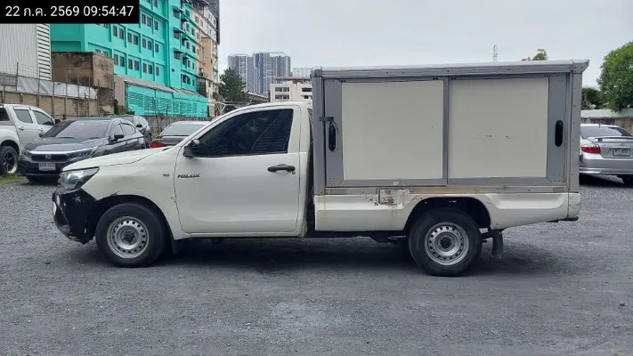 2019 Toyota Hilux Revo – 7