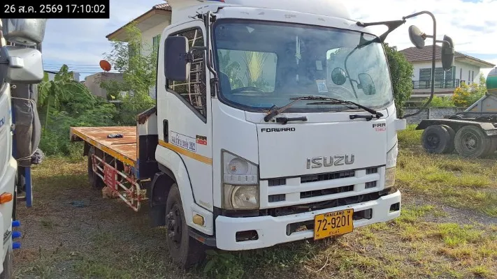2017 Isuzu FRR – 3
