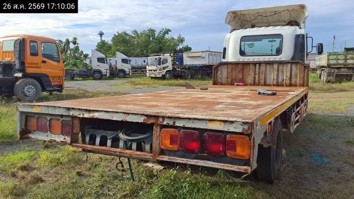 2017 Isuzu FRR – 6