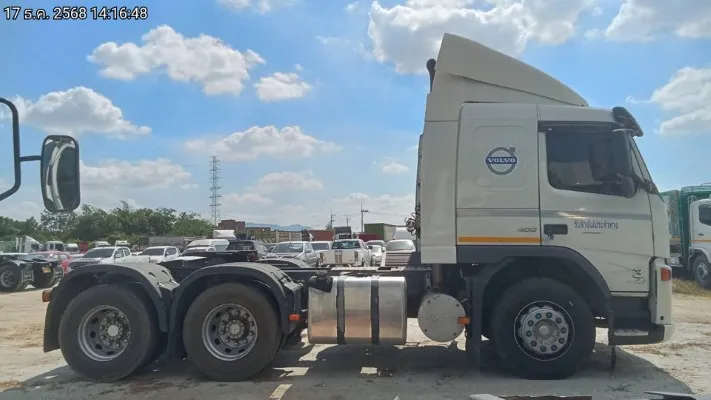 Volvo รถบรรทุก – 8