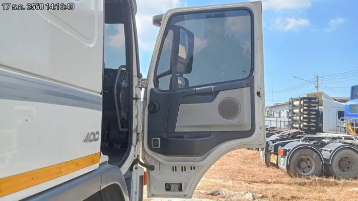 Volvo รถบรรทุก – 9