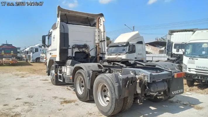 Volvo รถบรรทุก – 6