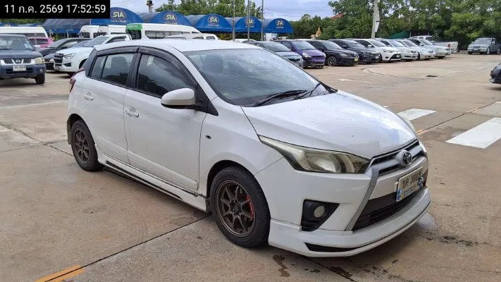 2015 Toyota Yaris – 3