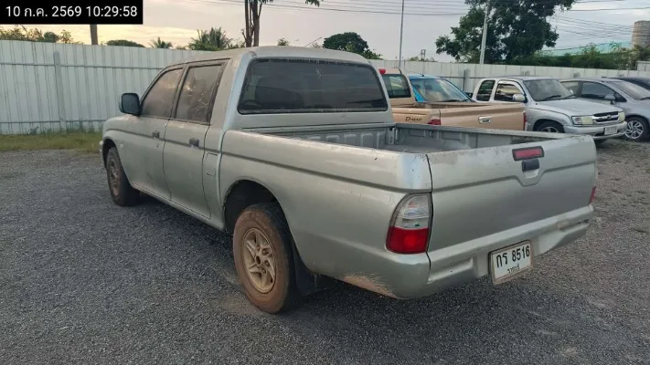 2002 Mitsubishi Strada Grandis – 6