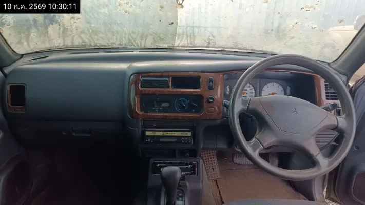 2002 Mitsubishi Strada Grandis – 8