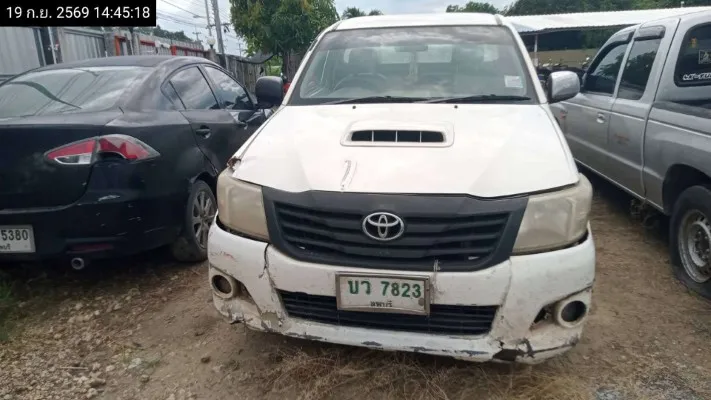 2013 Toyota Hilux Vigo – 1
