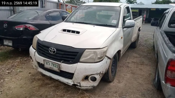 2013 Toyota Hilux Vigo – 2