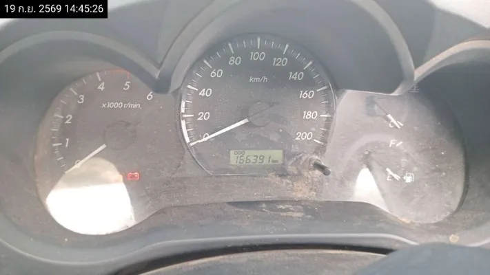 2013 Toyota Hilux Vigo – 11