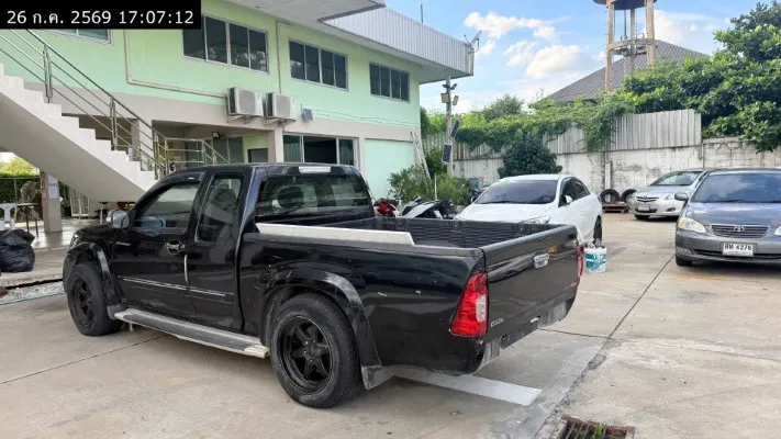 2010 Isuzu D-Max – 6