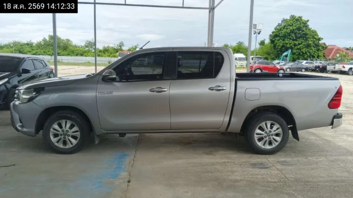 2015 Toyota Hilux Revo – 7