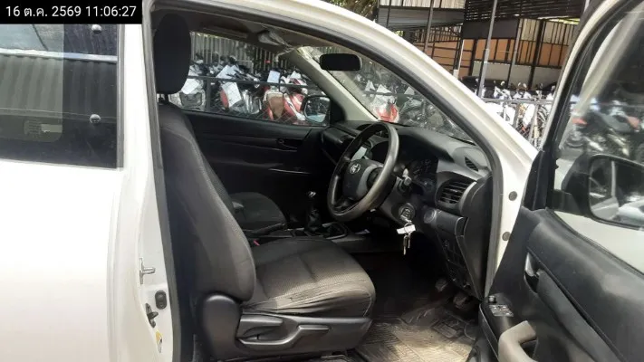 2020 Toyota Hilux Revo – 12