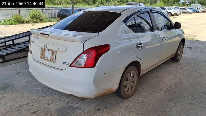 2013 Nissan Almera – 5