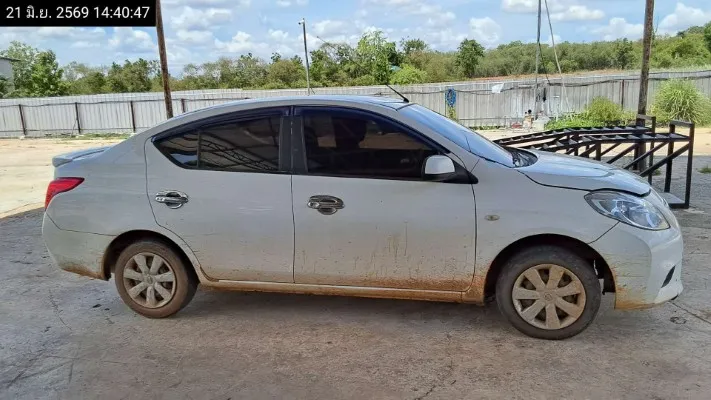 2013 Nissan Almera – 8