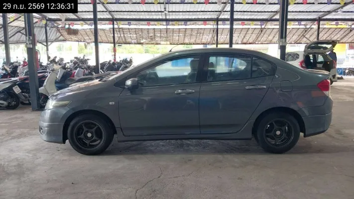 2010 Honda City – 7