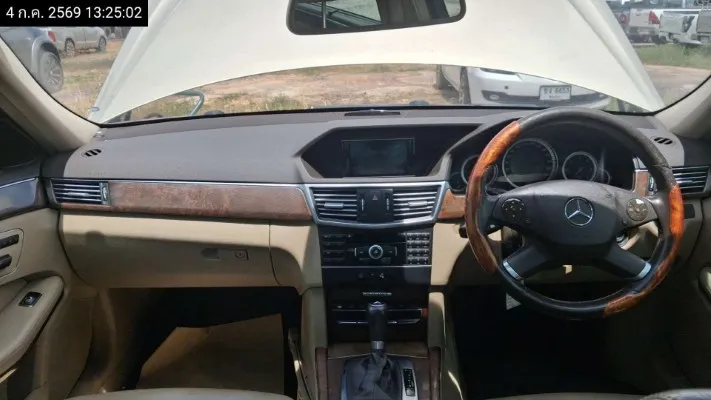 2011 Mercedes-Benz E-Class – 9