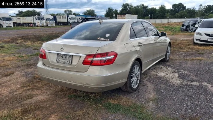 2011 Mercedes-Benz E-Class – 5