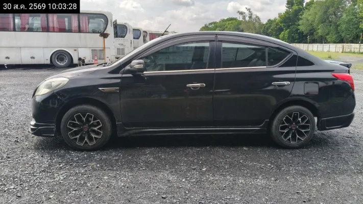 2013 Nissan Almera – 7