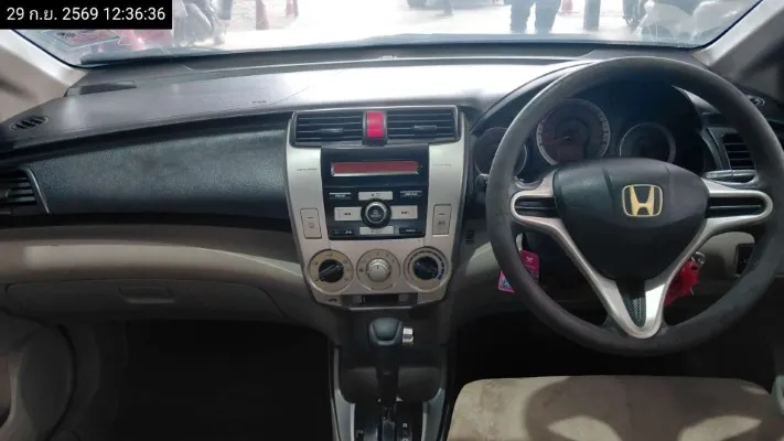2010 Honda City – 9