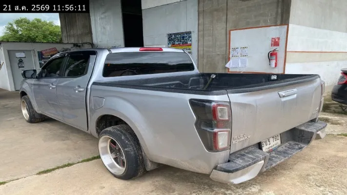 2023 Isuzu D-Max – 6