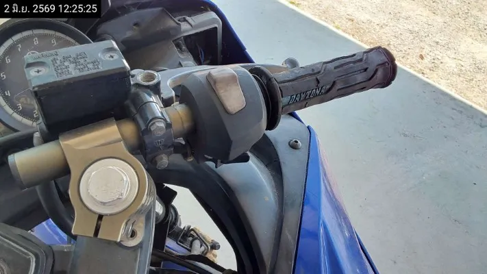 2016 Yamaha YZF-R15 – 10
