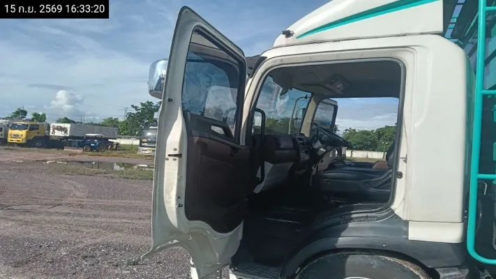 2023 Hino FC9J – 10