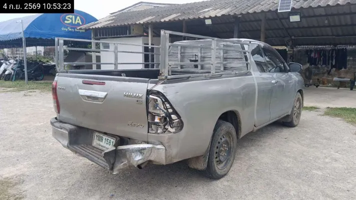 2015 Toyota Hilux Revo – 5