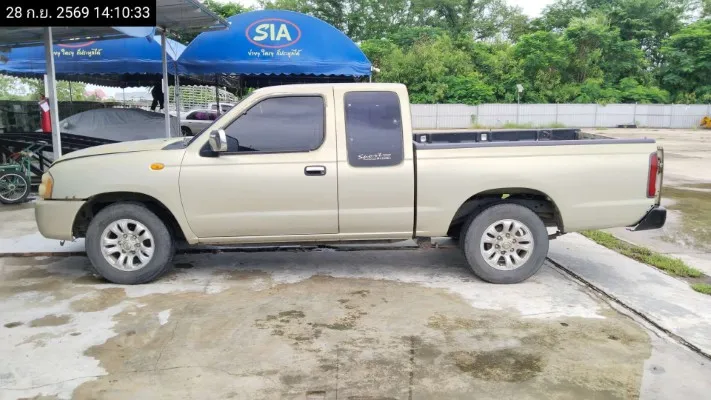 2002 Nissan Frontier – 7