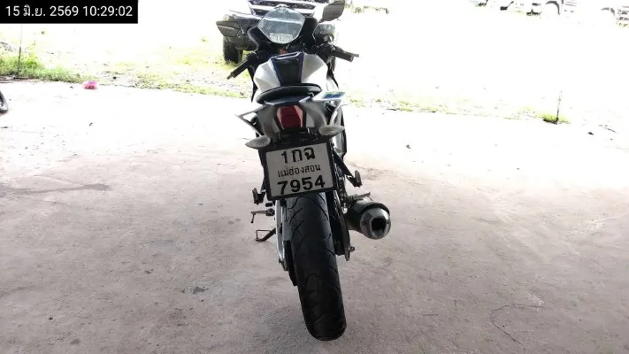 2023 Yamaha YZF-R15 – 6