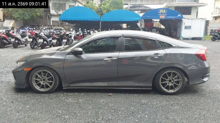 2018 Honda Civic – 7