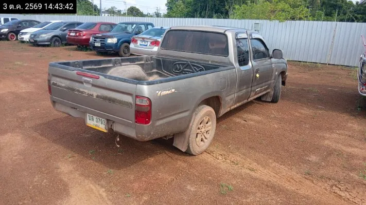 2004 Toyota Hilux Tiger – 5